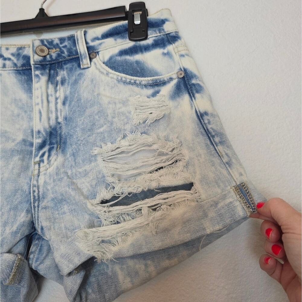 KANCAN Kaya Acid Washed Distressed High Rise Denim Shorts Size Small - Picture 7 of 12
